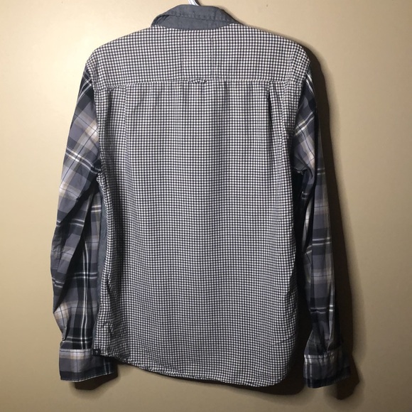 Guess regular fit Logan button up - Picture 3 of 3
